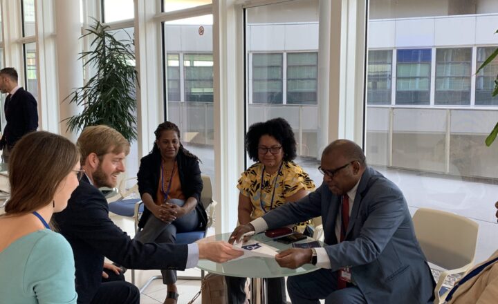 Papua New Guinea signs the UNCAC Review Transparency Pledge
